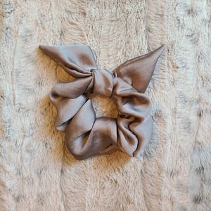 FREE WITH PURCHASE scrunchie